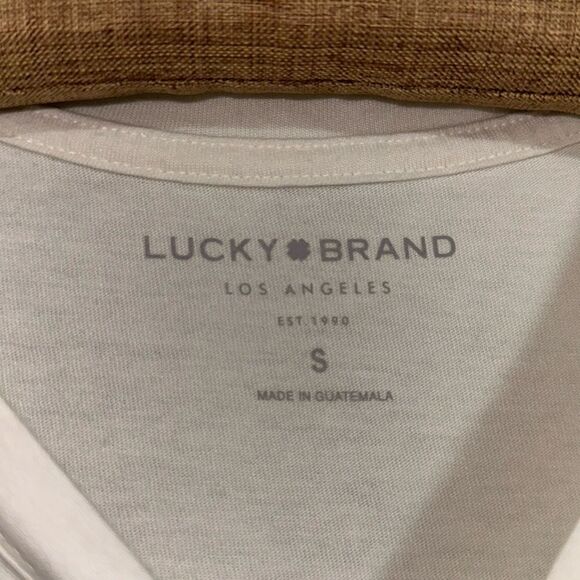 Lucky Brand S Ivory Classic Navy Logo Short Sleeve Tee Cloud Dancer - Picture 8 of 11